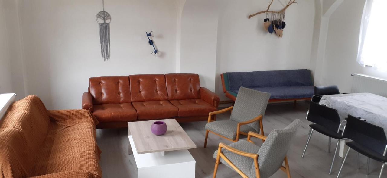 Farma Macas Villa Lazne Bohdanec Luaran gambar